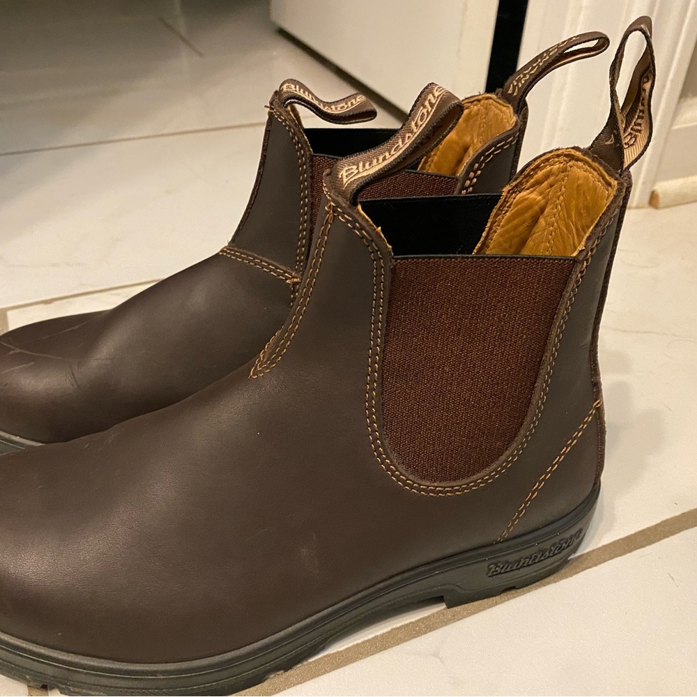 Blundstone Brown Leather Chelsea Boots